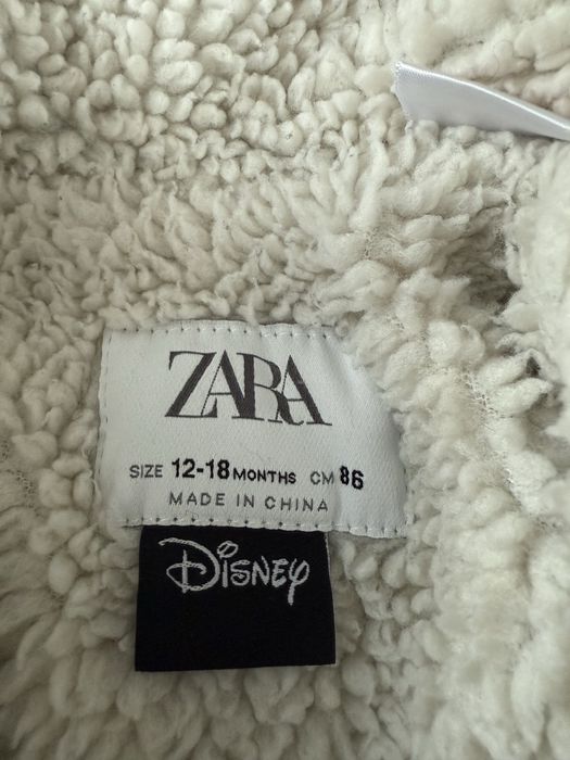 Vand geaca Zara marimea 86