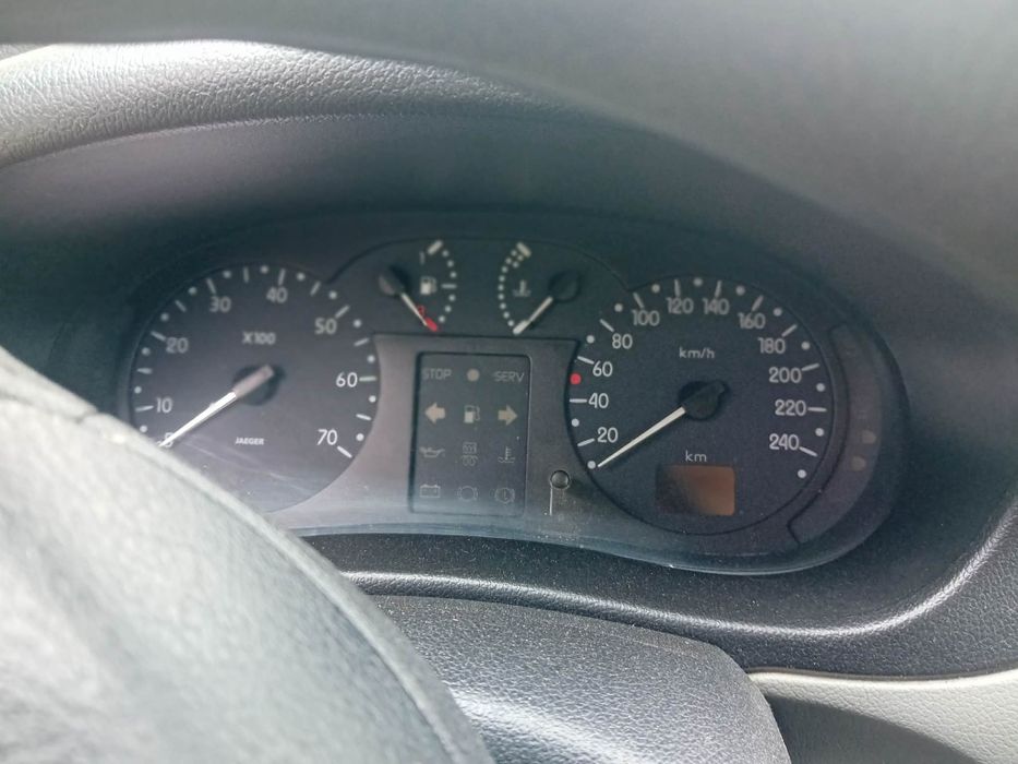 Продава се  Reno Cango 1.9 !