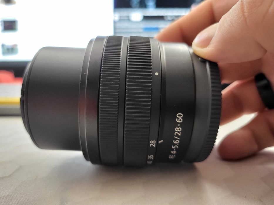 Obiectiv Sony 28-60mm, f4-5.6, full frame, garantie 2 ani