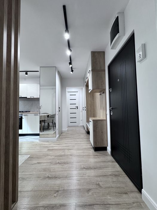 Apartament cu 2 camere in zona Shopping City