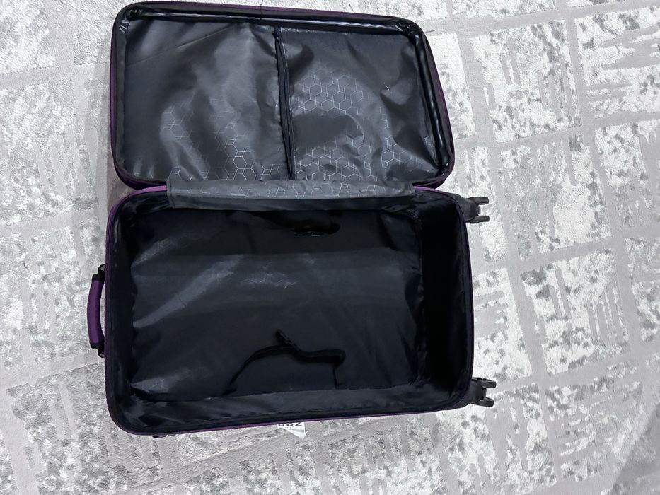 Чемоданы вдорожные вместитильные состояние идеал