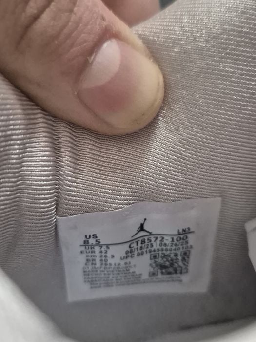 Jordan 4 Retro White Oreo