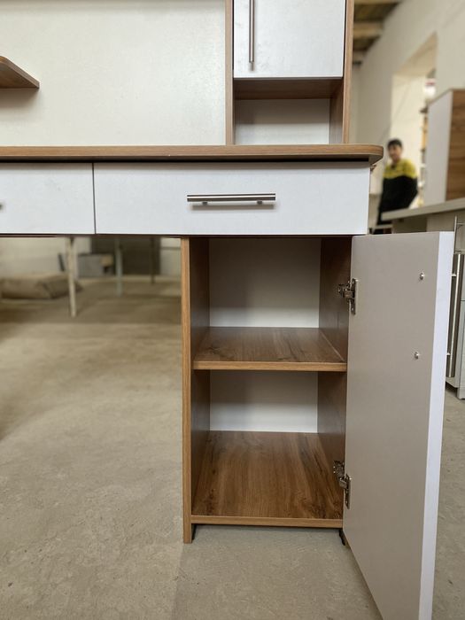 Письменый стол акция