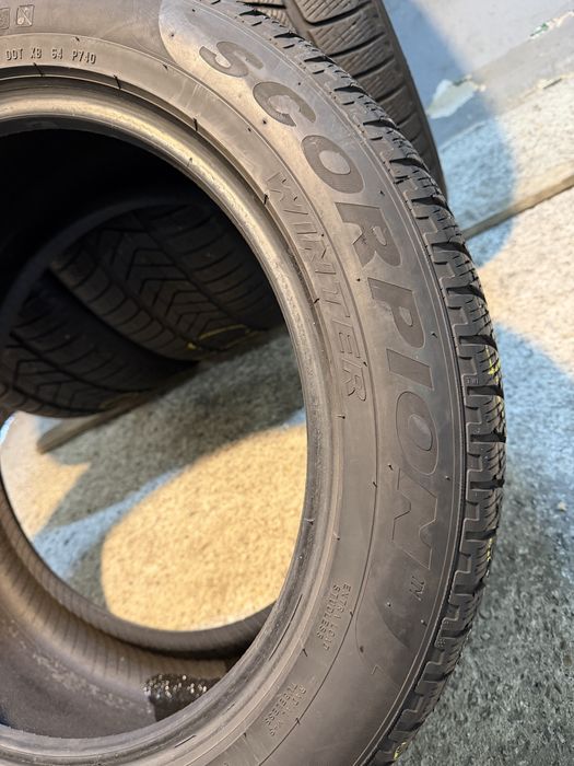 Гуми 255/50/19 PIRELLI Scorpion Winter