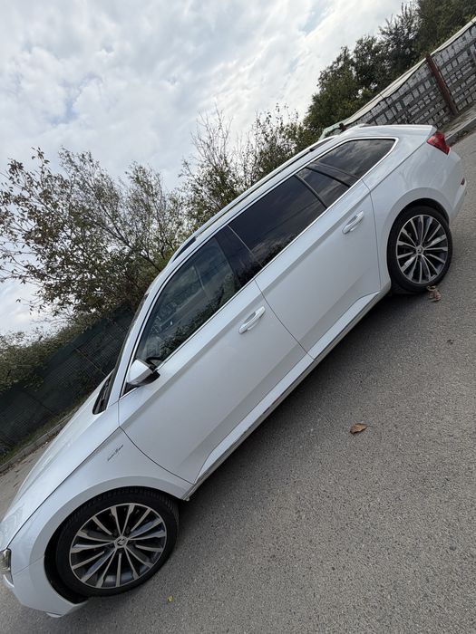 SKODA Superb 2019 — imagine 4