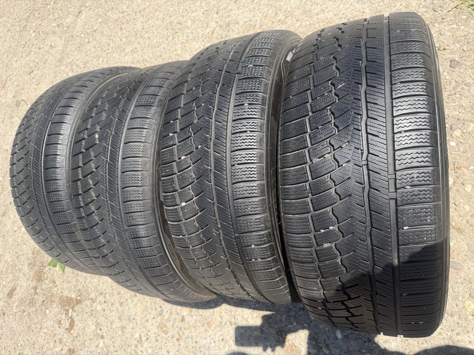 245/45 R18 4бр зимни гуми