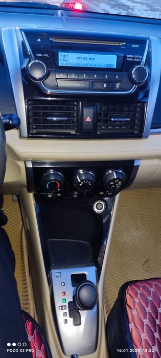 Toyota Yaris продажа