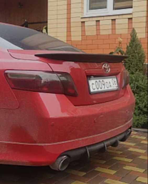 Диффузор камри 40. Диффузор на Camry 40. Накладка на задний бампер Камри 40.