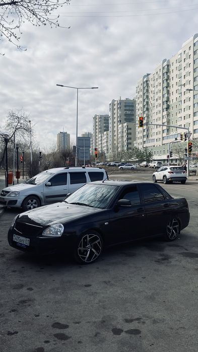 Диски р17 разболтовка 4на100. Бентли стиль