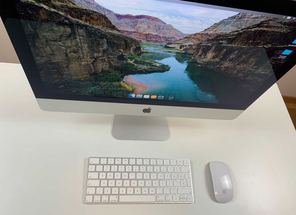 iMac 21.5 inch Retina 4K | i5, 8GB RAM, 1TB, Radeon 560X | Impecabil