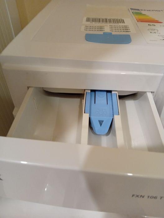 Пералня FINLUX FXN 106T (работеща)