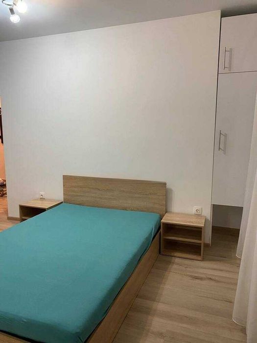 Двустаен апартамент под наем в кв. Хладилника