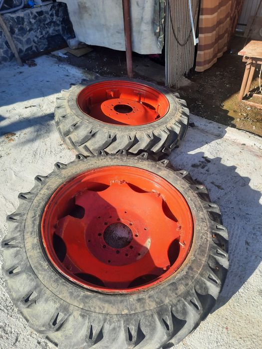 Roți tractor U650 stare bună