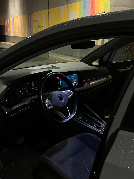 Volkswagen golf 8 1.5 etsi