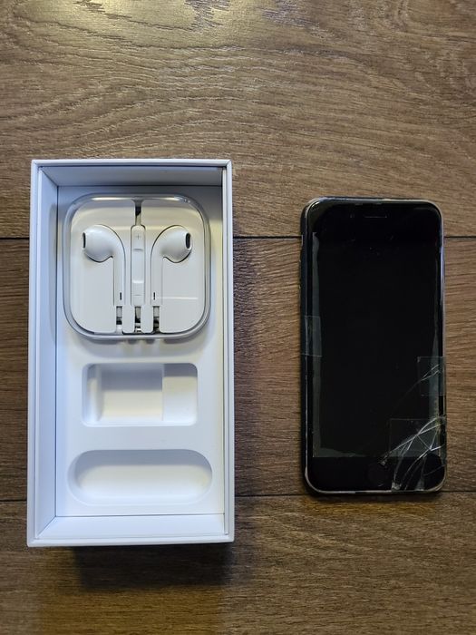 Айфон Iphone 6 Space gray 16 GB