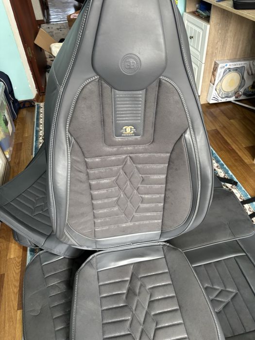 Кожанный новый чехол