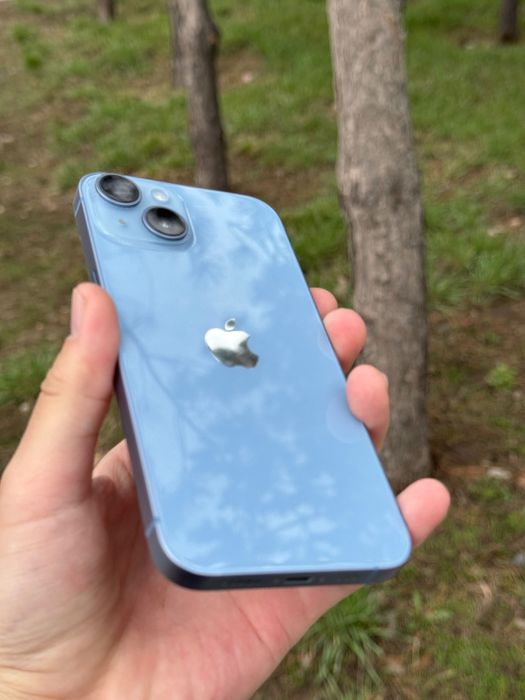 Айфон 14 128 ГБ  в идеале, доки все есть