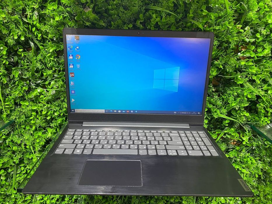 Lenovo office noutbuk A6-9225 Radeon R4 8/256 Nvme SSD video  M440-2GB