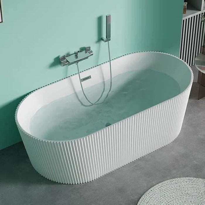 Ванны отдельно стоящие со склада