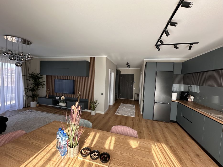 Persoanǎ Fizicǎ -Închiriez Apartament 2 camere