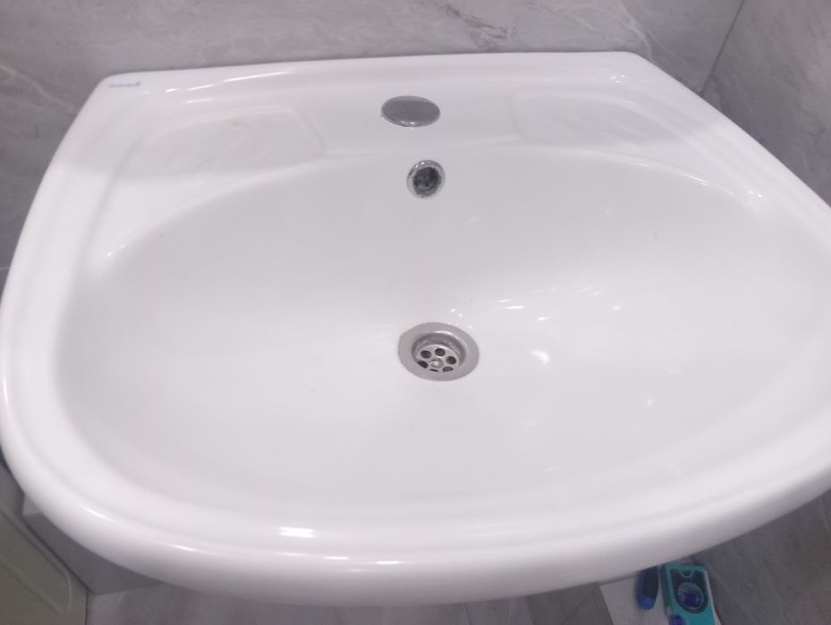 Раковина и унитаз