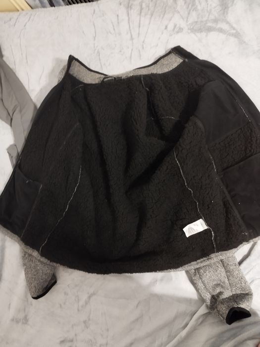 Hanorac deosebit de călduros de firmă