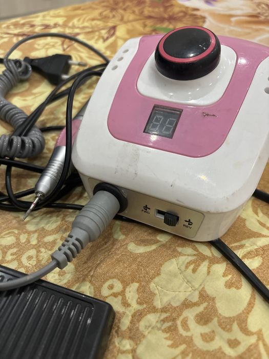 Машинка для маникюра