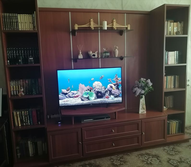 Продаётся стенка