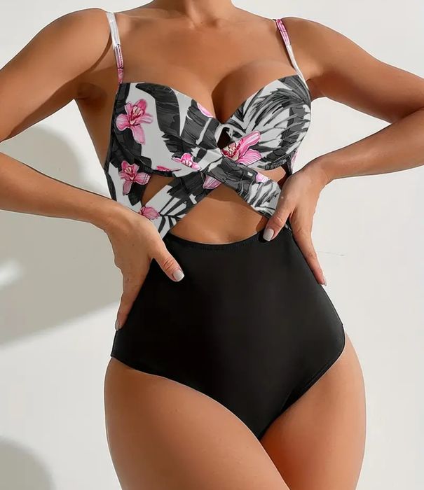 Цял бански нов нов