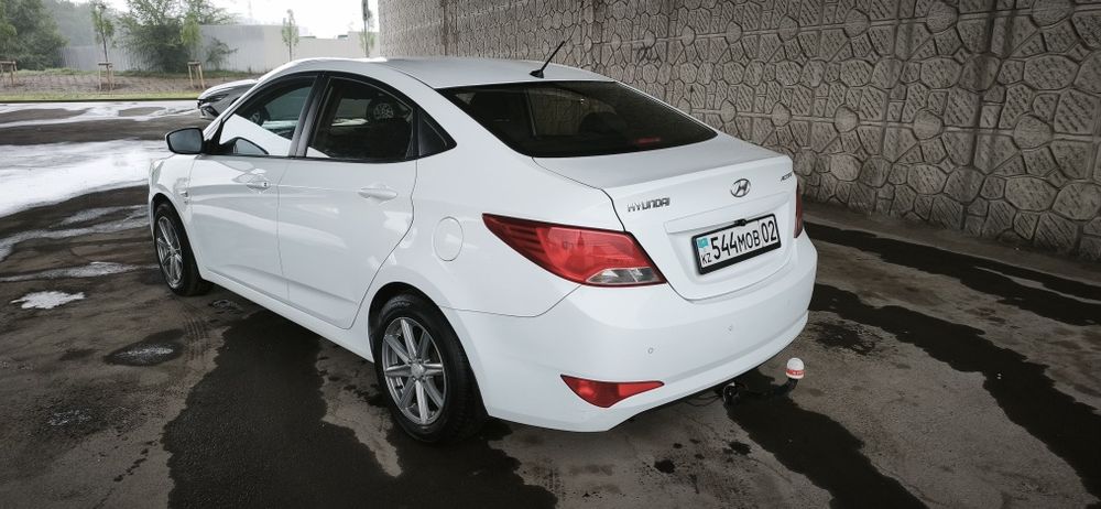 Hyundai Accent 2015 1.6 Акпп