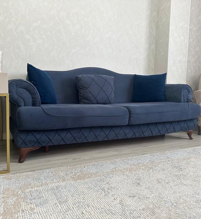 Продаю диван в отличном состоянии