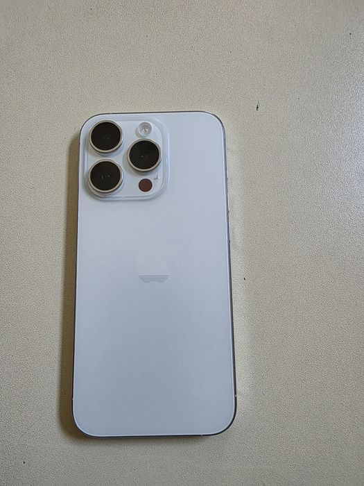 Iphone 15 pro 256 Gb ca nou