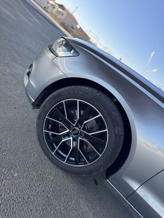 Vand Audi A6 C7 an 2012 motor 2.0 , cutie automată in stare bună