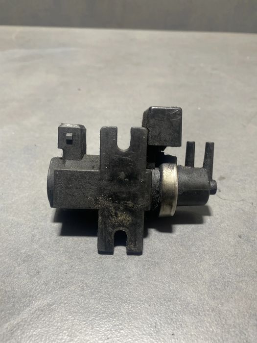 Electrovalva 2247906 BMW Seria 3 2002 320d MT (150hp)