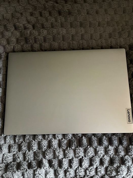 Продам офисный ноутбук Lenovo L3 15ITL6 82HL0027RK