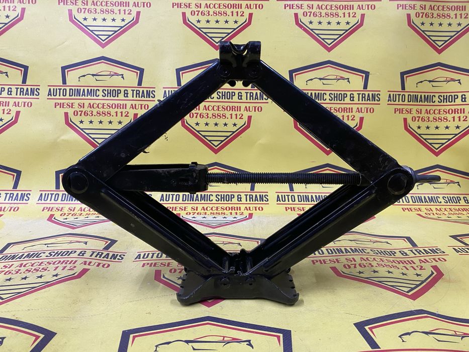 Cric auto Oe Original Fiat Croma Alfa Romeo 159 Cod Oe 51776309