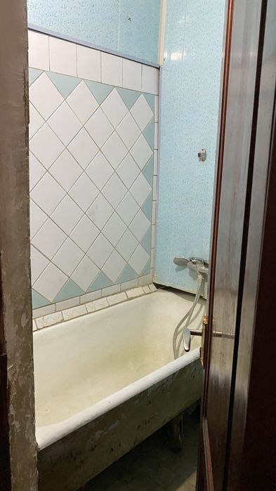 Продаётся 4-комнатная квартира в кирпичном доме!