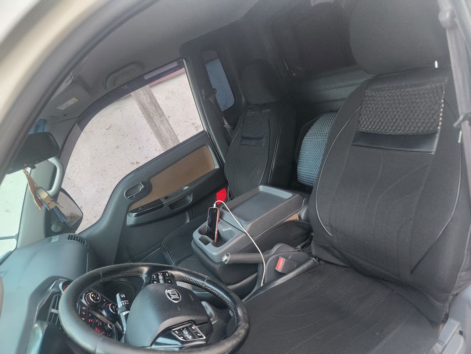 KIA Bongo Sotiladi !