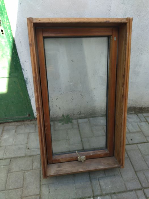 Покривен прозорец