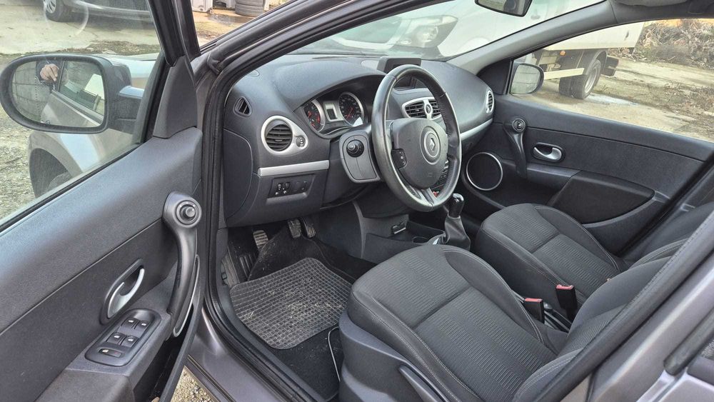 Renault Clio Facelift 1,2 benzina, 113.000 km