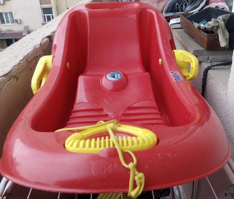 Детски шейни: Snow Flipper Deluxe със спирачки и чешка Baby Rider