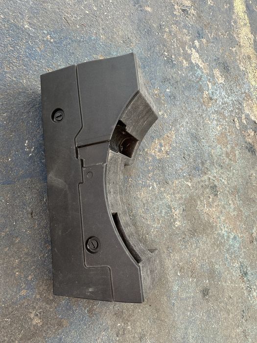 Trusa rezerva cric cheie carlig vw passat b6 b7 cc