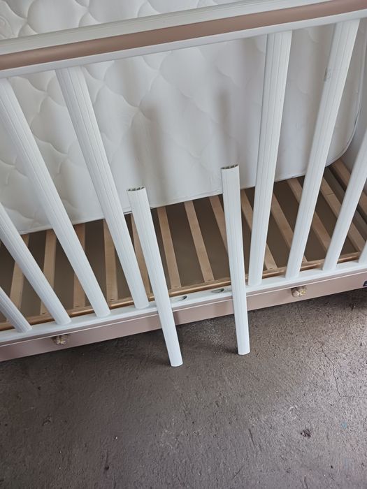 Lorelli детска кошара + матрак и протектор