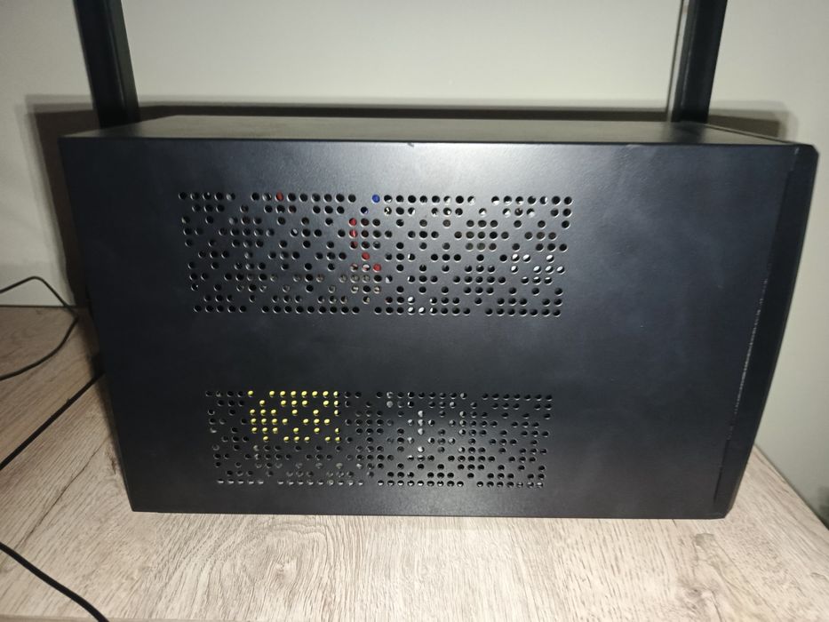 Hienbeq Line-interactive IBP, UPS 1500BA, EW20-1500VA PRO