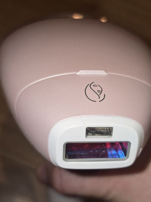 Epilator IPL Philips Lumea Prestige BRI950/00