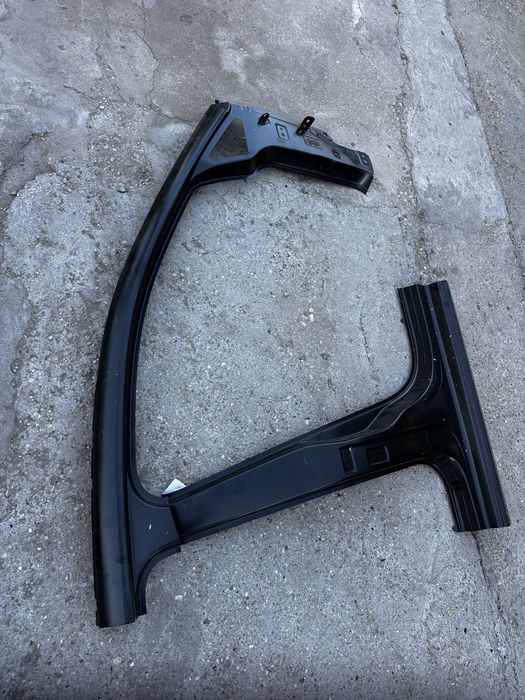 Mintannt dreaota față stâlp dreapta vw golf 8.
