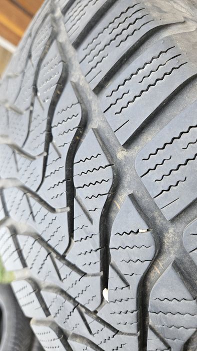 4бр гуми 235 60 16 дот 22 ласа lassa