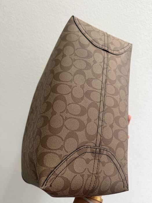 Продам сумку Coach
