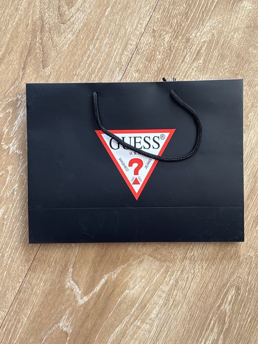 Бренд пакет GUESS