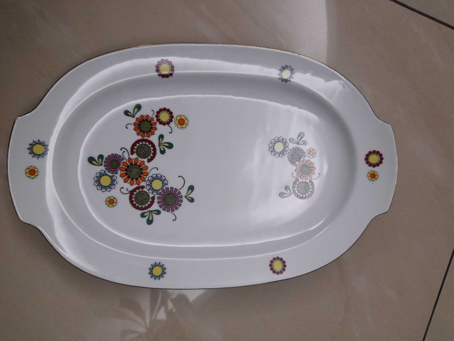 Platou portelan exceptional